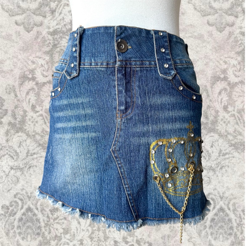 Denim Y2K McBling Mini Women’s Medium Skirt with Gold Crown Detail and Chain